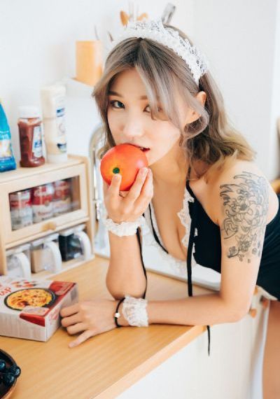 邻座的怪同学