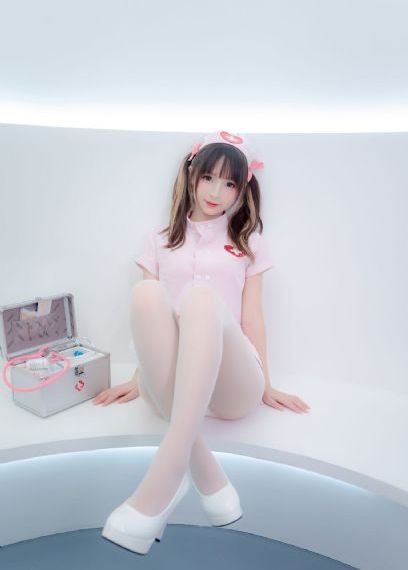 裙子底下