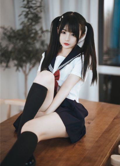 年轻的母亲酷客