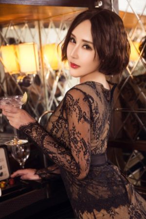 背靠背脸对脸在线观看免费完整版