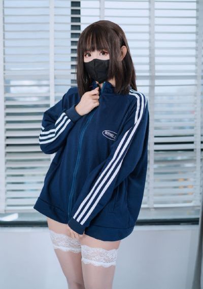 好色女警