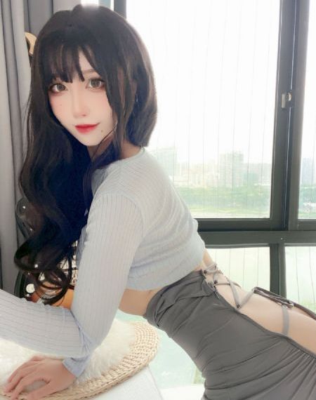 韩国电影漂亮的女邻居在线观看