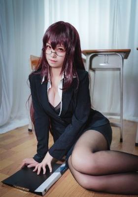 沙漠之花电影