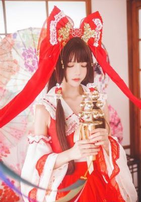 公交车扒开稚嫩挺进去j电影