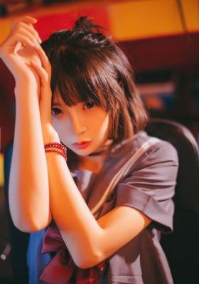 《睡美人》完整版在线观看