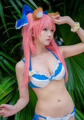 诱人的秘书滋味2
